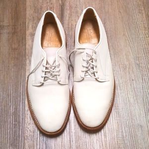 Brooks brothers powder white suede shoes